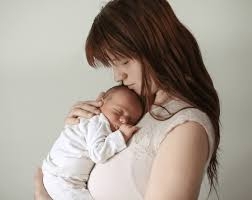 How psychiatrists provide perinatal mental health support?